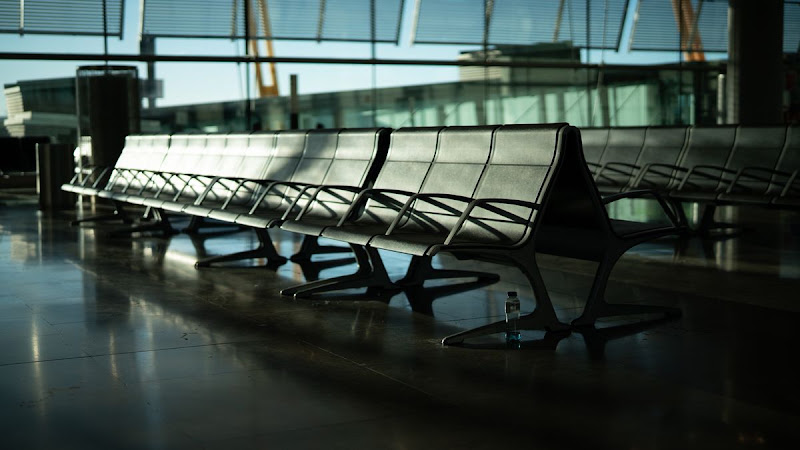 What to Do if Your Flight Gets Delayed or Cancelled