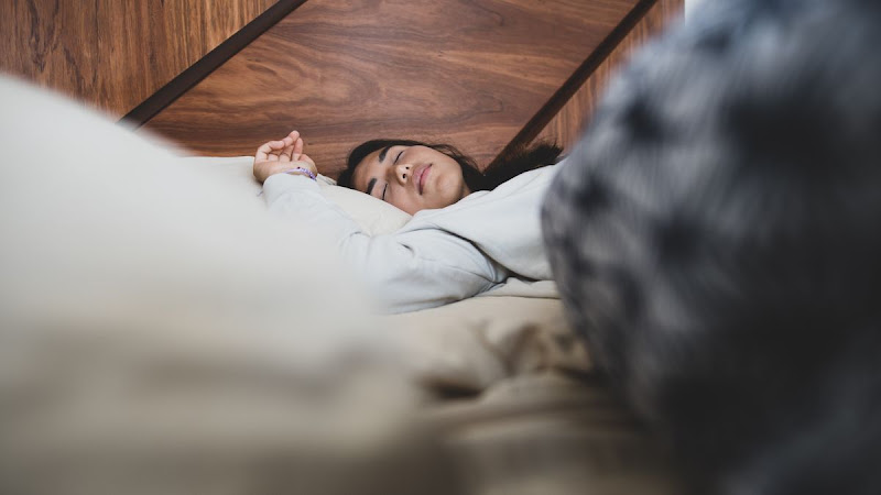 How to Beat Jet Lag on a Long Trip