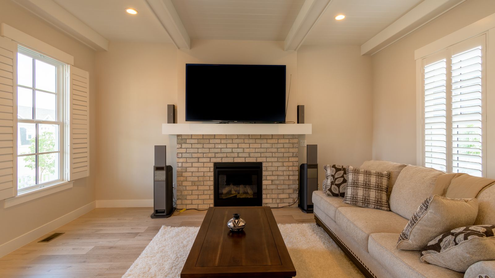How to Set Up a Room for Better Film Nights