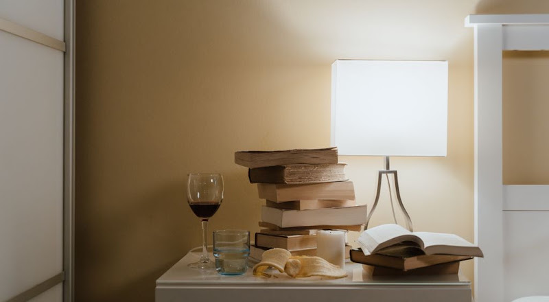 How to Build Better Sleep Habits Naturally